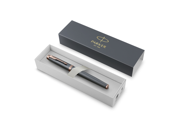 pen, fountain pen, metallic trim, black body, rose gold accents