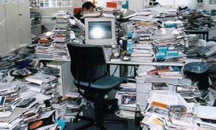 4 Tips om je werkplek slim op te ruimen 4 Tips om je werkplek slim op te ruimen