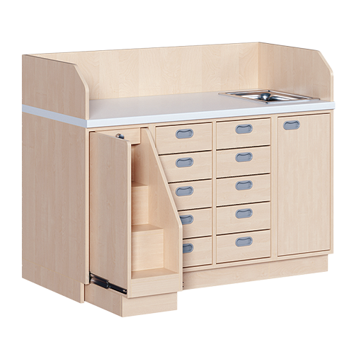 Commode, drie rijen plus wastafel