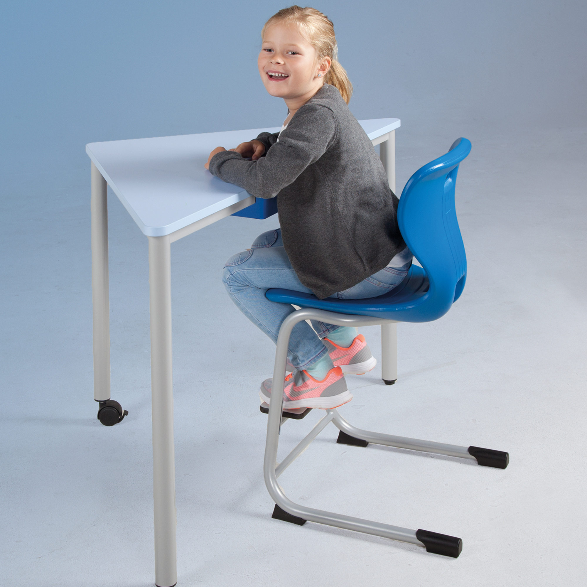 Ergostar Step! Schoolstoel met verstelbare voetsteun