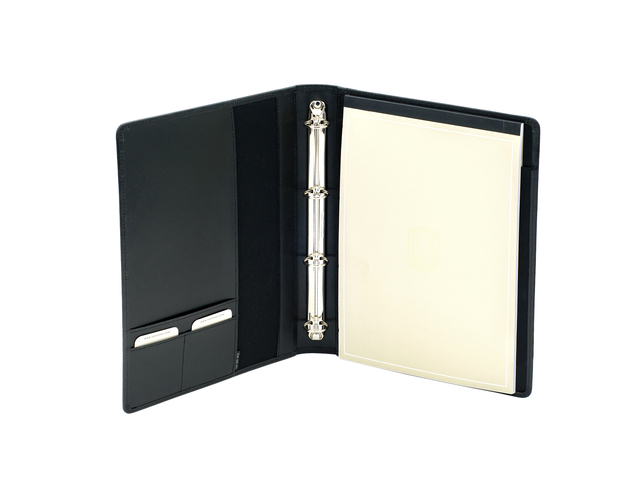 Schrijfmap van der Spek A4 4-rings 25mm O-mechaniek leer met nerf zwart Schrijfmap van der Spek A4 4-rings 25mm O-mechaniek leer met nerf zwart