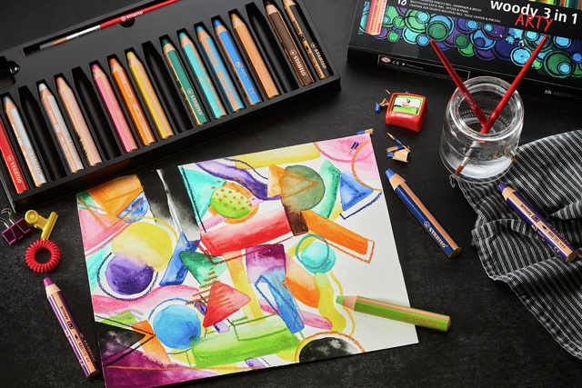 kleurpotloden, tekenmaterialen, kunstset, tekening, kleurendessin