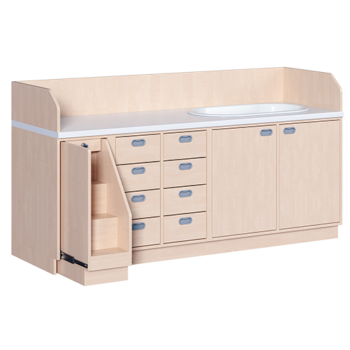 Commode, drie rijen plus ligbad