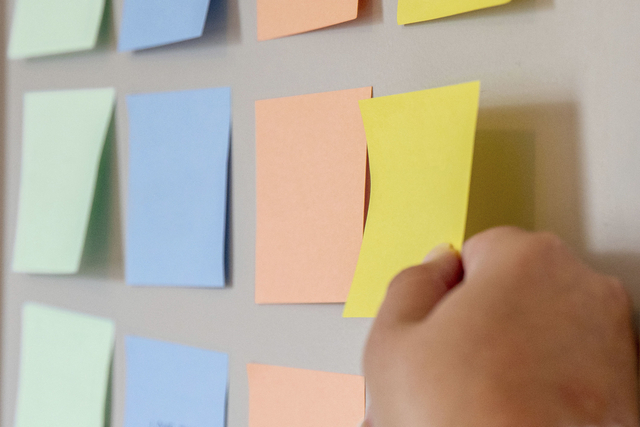 post-it, notitieblok, stickers, kleur, magneetbord
