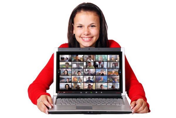 Met video conferencing kun je zóveel meer dan alleen virtueel vergaderen! Met video conferencing kun je zóveel meer dan alleen virtueel vergaderen!