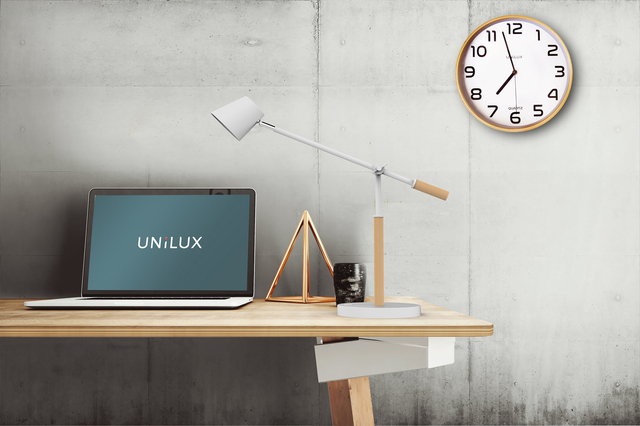 Bureaulamp Unilux Vicky led hout wit