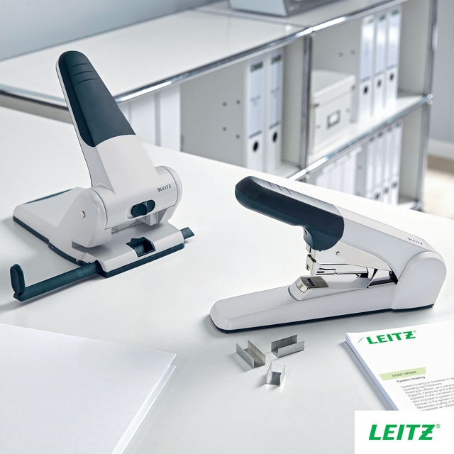 Nietmachine Leitz Heavy Duty Flat Clinch 60 vel zilver