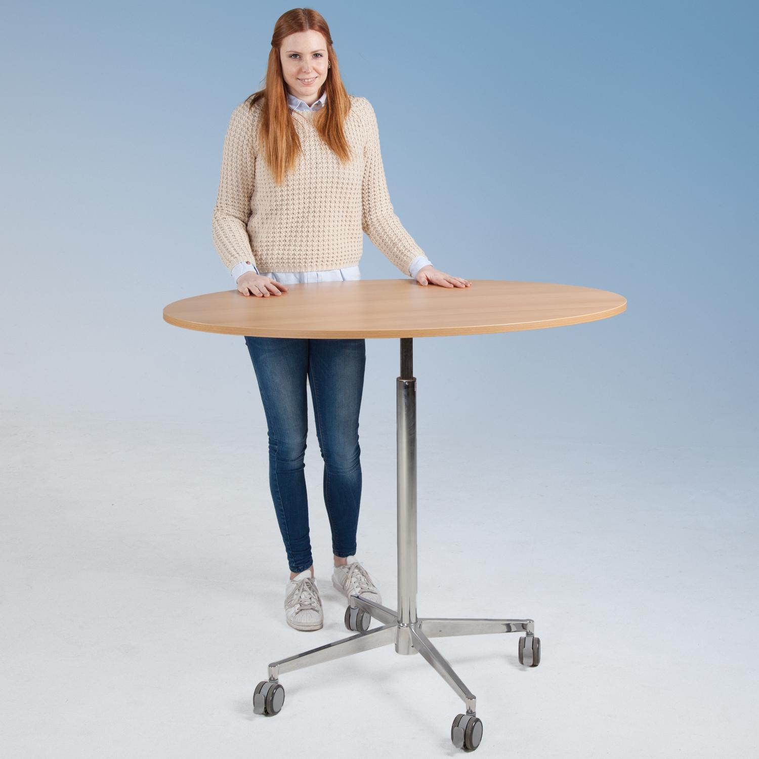 Verrijdbare en in hoogte verstelbare sta- en zittafel