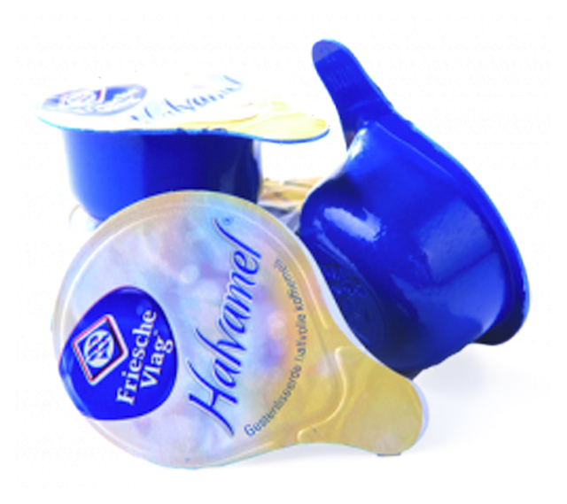 Koffiemelk Friesche vlag halvamel 7ml 10 cups Koffiemelk Friesche vlag halvamel 7ml 10 cups