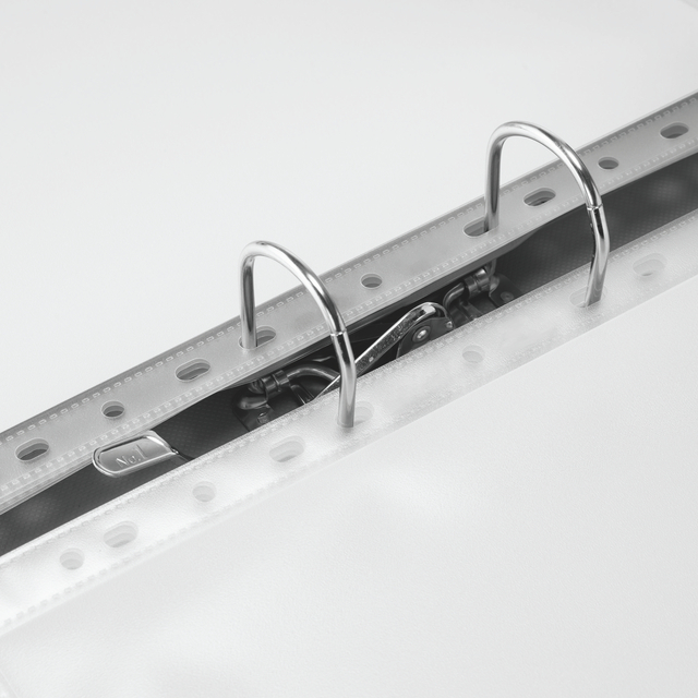 ring binder, binder rings, metal ruler, binder track, screwless binder