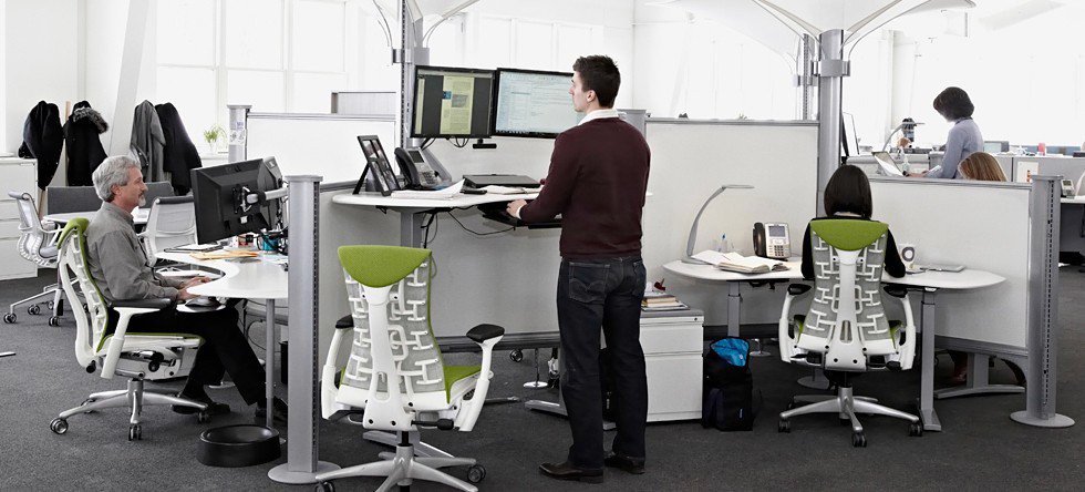 Zit-sta bureau kopen? 9 Tips waar je goed op moet letten. Zit-sta bureau kopen? 9 Tips waar je goed op moet letten.